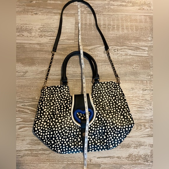Betsey Johnson black tote bag with polka dots and blue heart - Picture 15 of 16